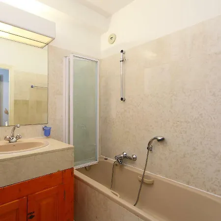 Apartment Villa Le Lys *